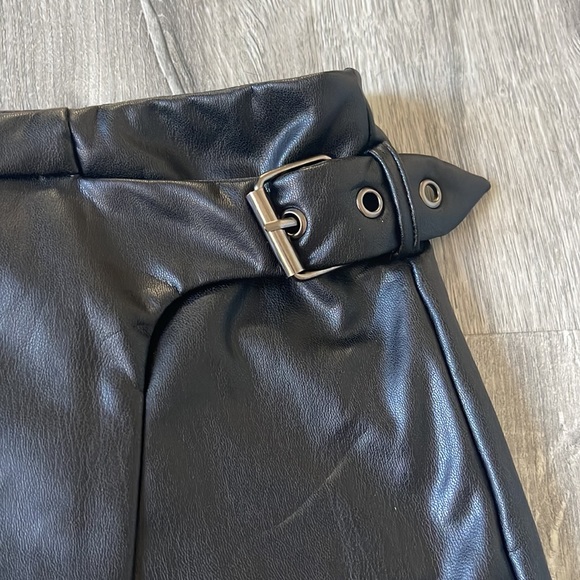 NWT Faux Leather Skort - Picture 2 of 5